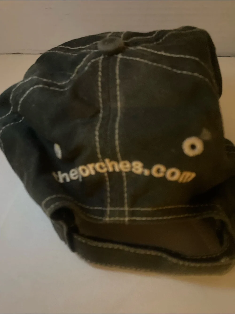 Source Unknown Dark Green Baseball Cap with Cream Embroidery